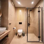 Spacious 2br - Modern Design * Sofia