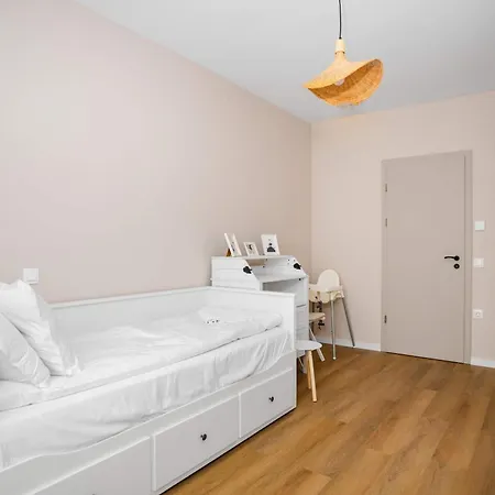 Spacious 2br - Modern Design Appartement