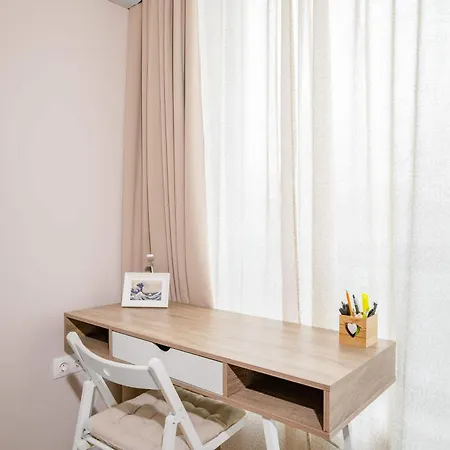 Апартаменты Spacious 2br - Modern Design *