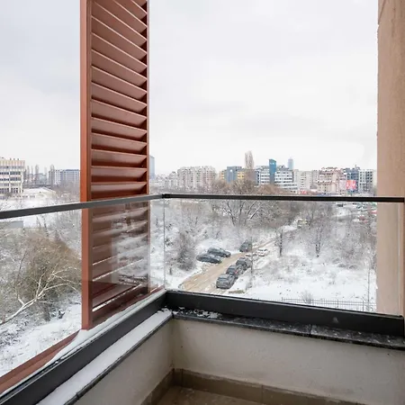 Spacious 2br - Modern Design Appartement