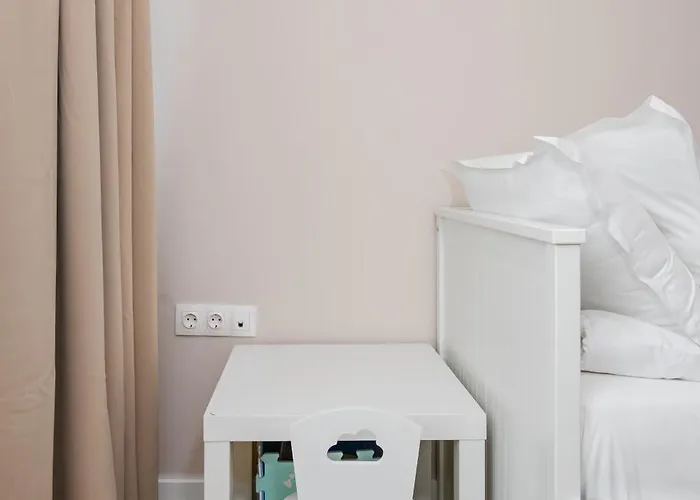 Spacious 2br - Modern Design