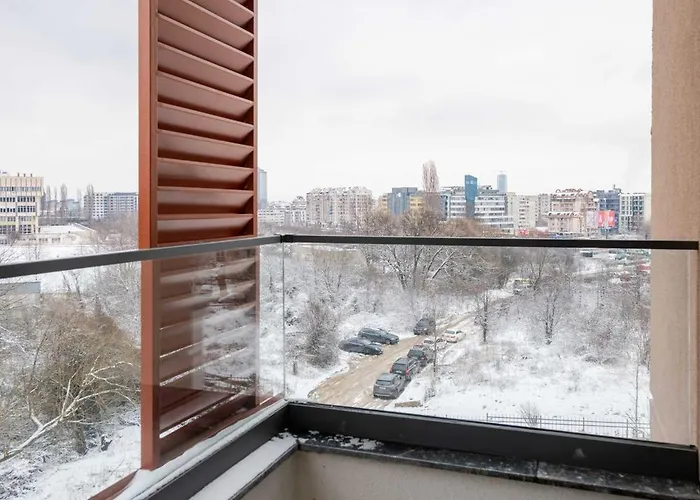 Spacious 2br - Modern Design 아파트