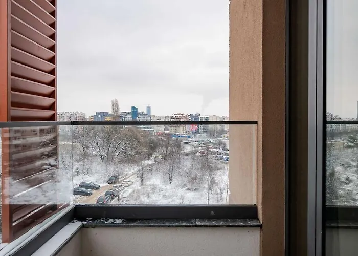 Spacious 2br - Modern Design 아파트